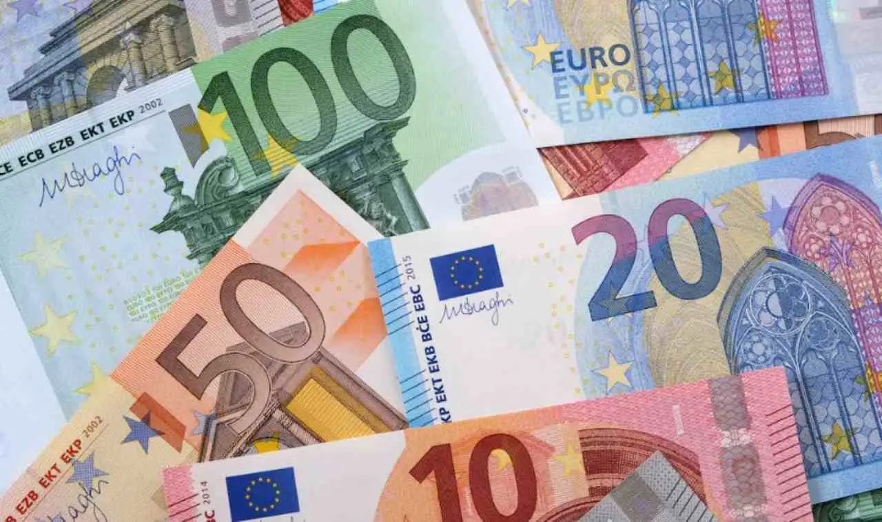 Non guardare solo lo stipendio: ecco i tre tipi di entrate che determinano la tua ricchezza